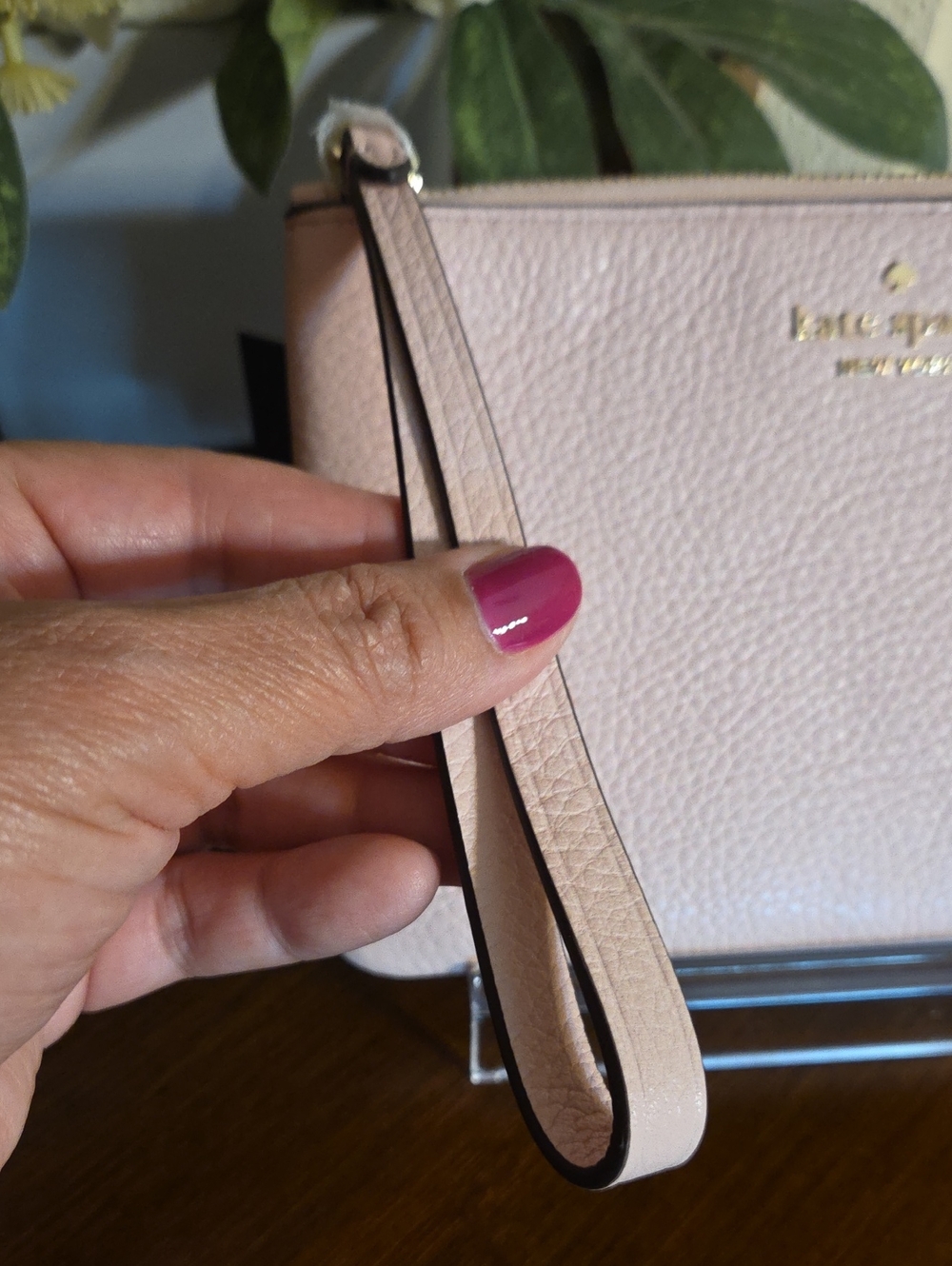 Kate Spade New York Leila Medium L-Zip Wristlet NWT - Picture 6 of 12
